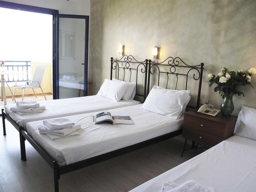 Hotel Azur Kriopigi Room photo