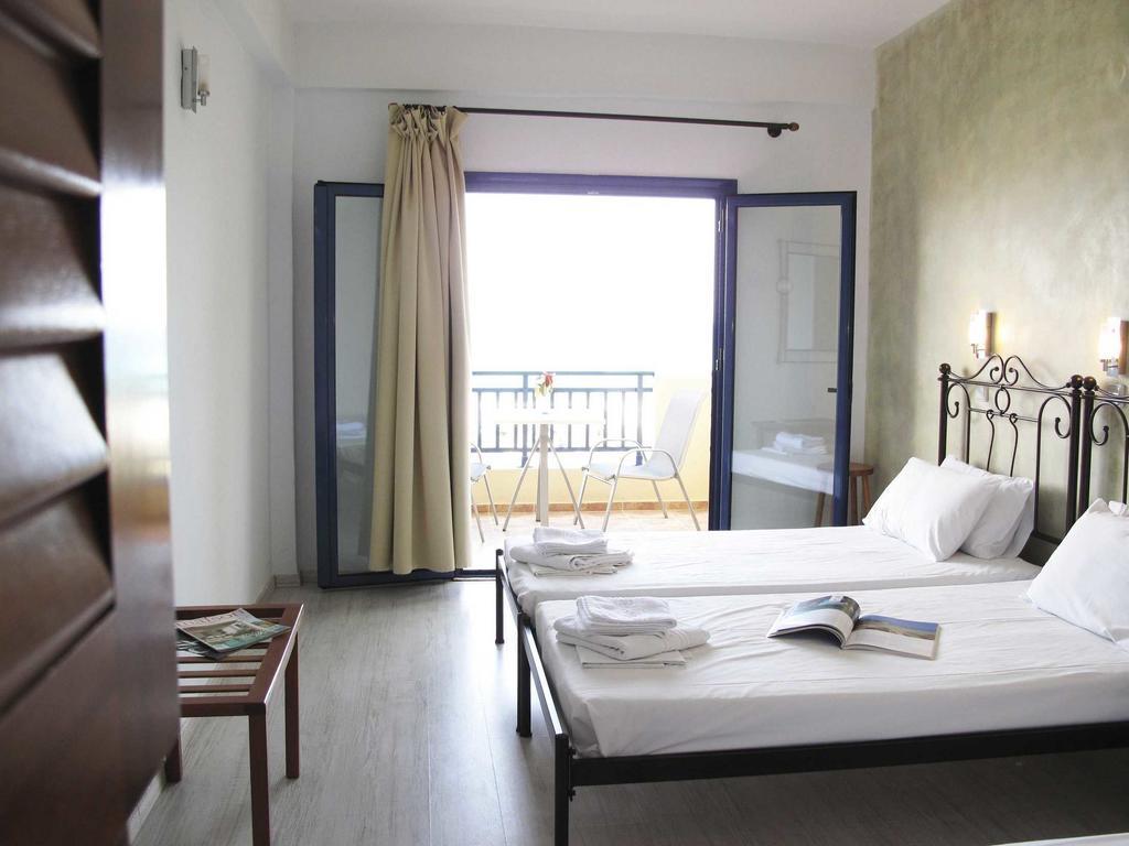 Hotel Azur Kriopigi Room photo