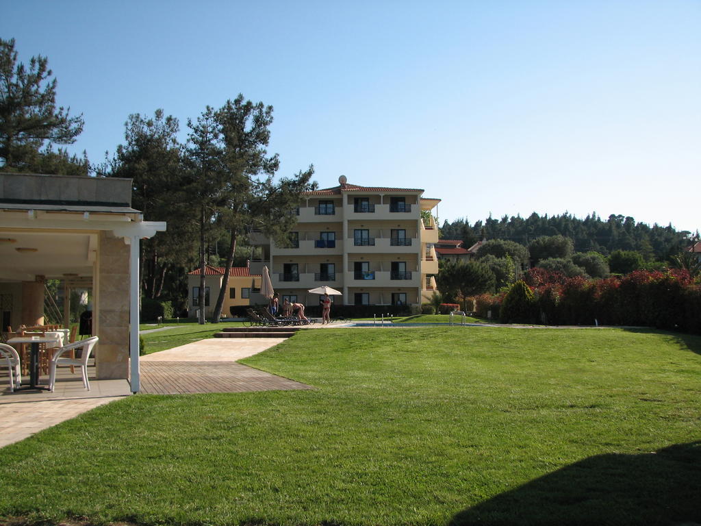 Hotel Azur Kriopigi Exterior photo